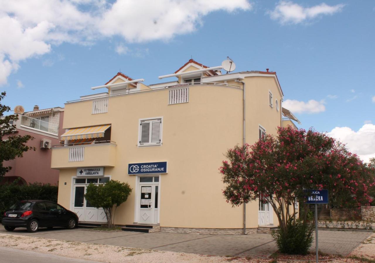 Apartments Dalmata Biograd Na Moru Buitenkant foto